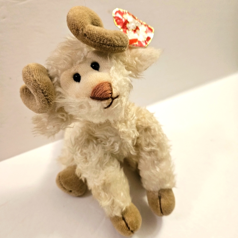 Ty Attic Treasues Ramsey-Ram